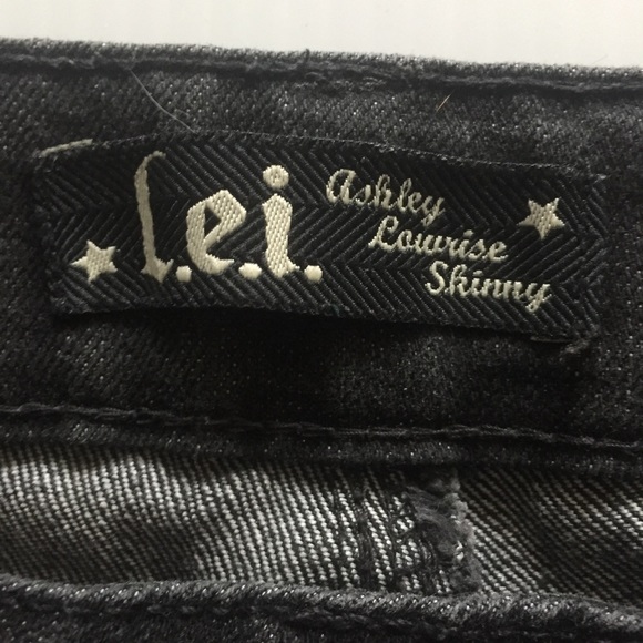 👖ASHLEY LOWRISE SKINNY JEANS 👖 - Picture 2 of 4